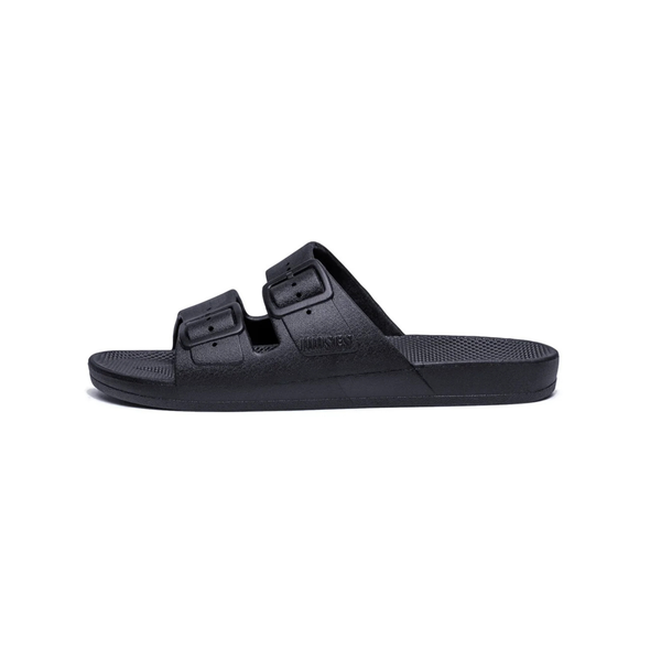 Moses Freedom Slip On Slides: Black